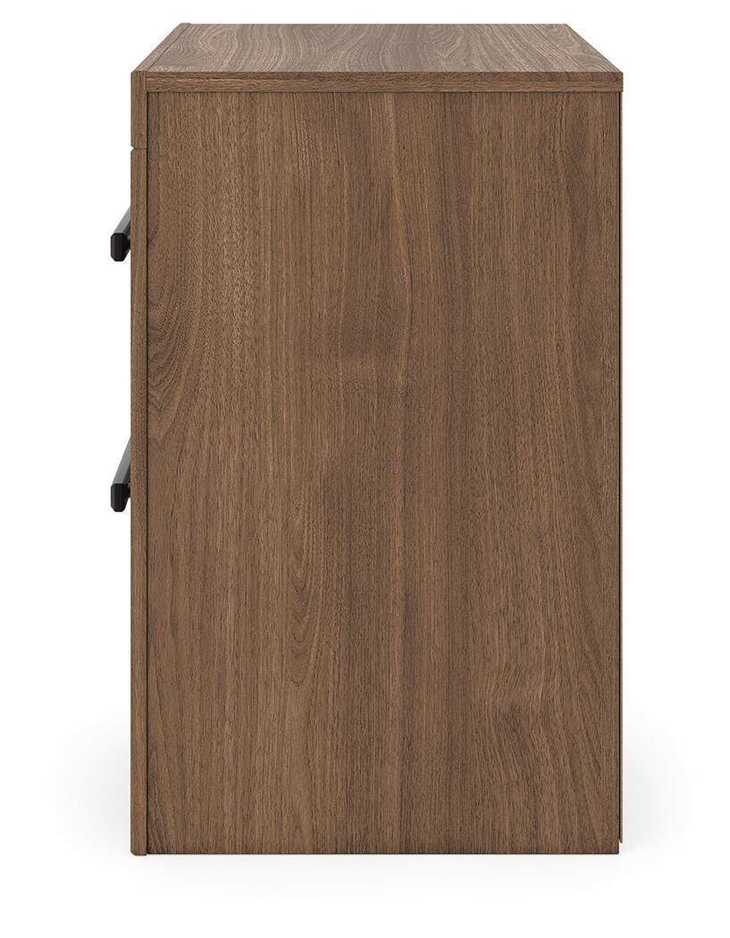 Broachmyn Queen Panel Bed, Dresser, Mirror and Nightstand - PCB1116B12