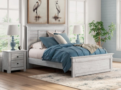 Makidern Queen Panel Bed - PCB1171B2