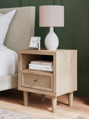 Cielden Queen Panel Bed, Dresser and Nightstand - B1199B12