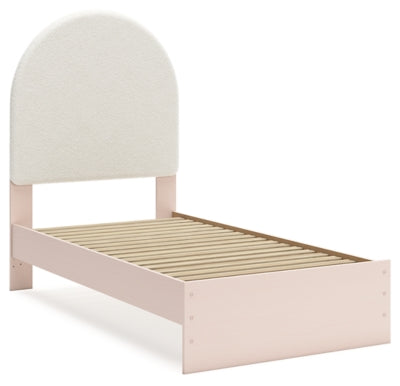 Wistenpine Twin Upholstered Panel Bed - B1323B8