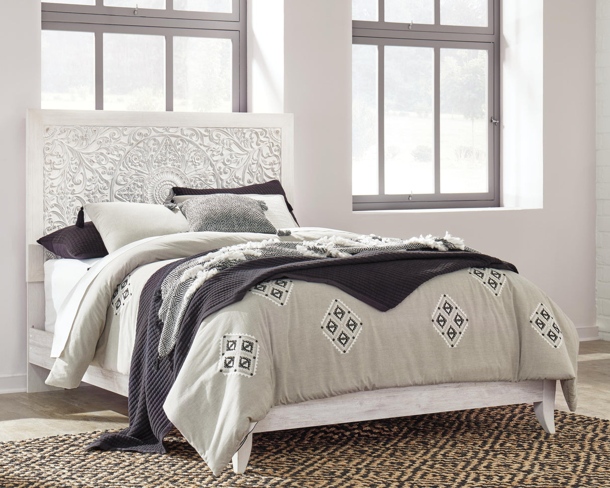 Paxberry Queen Panel Bed - B181B6