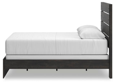 Hollivern Queen Panel Bed - PCB2108B2