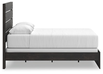 Hollivern Queen Panel Bed - PCB2108B2