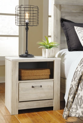 Bellaby Queen Crossbuck Panel Bed and 2 Nightstands - B331B16