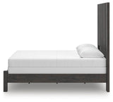 Fraluna Queen Panel Bed - PCB3370B2