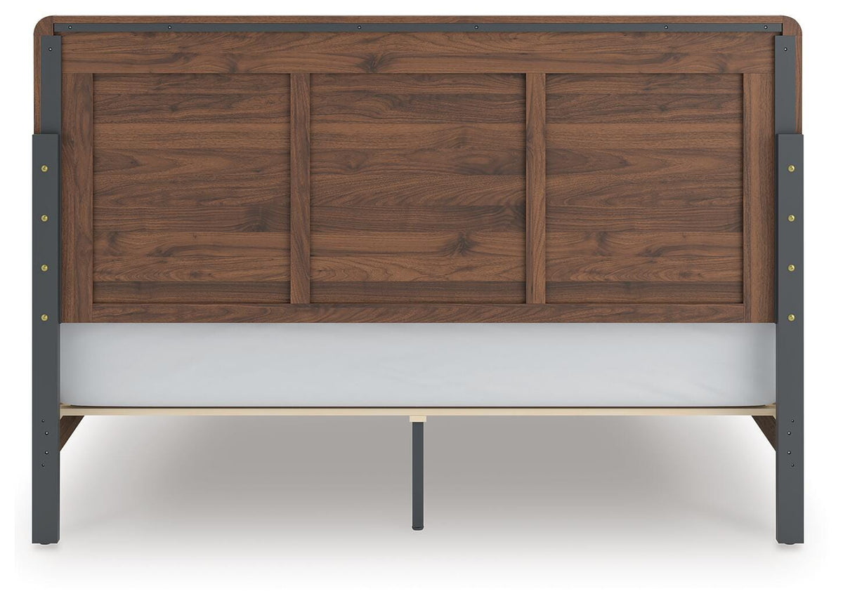Fortlorn King Panel Bed, Dresser and Nightstand - PCB386B8