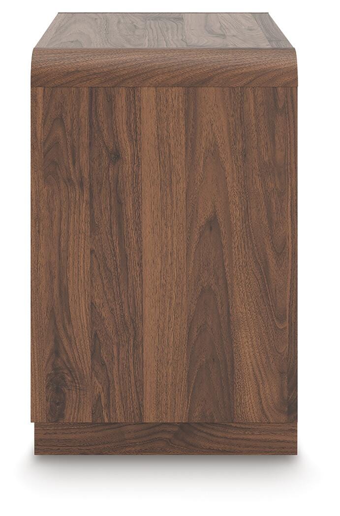 Fortlorn King Panel Bed and 2 Nightstands - PCB386B9