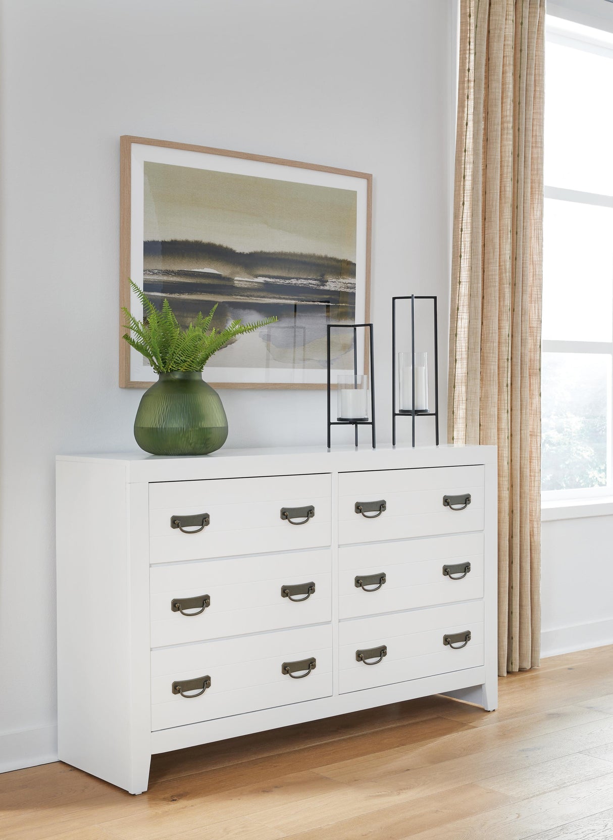 Binterglen Dresser - B427-31