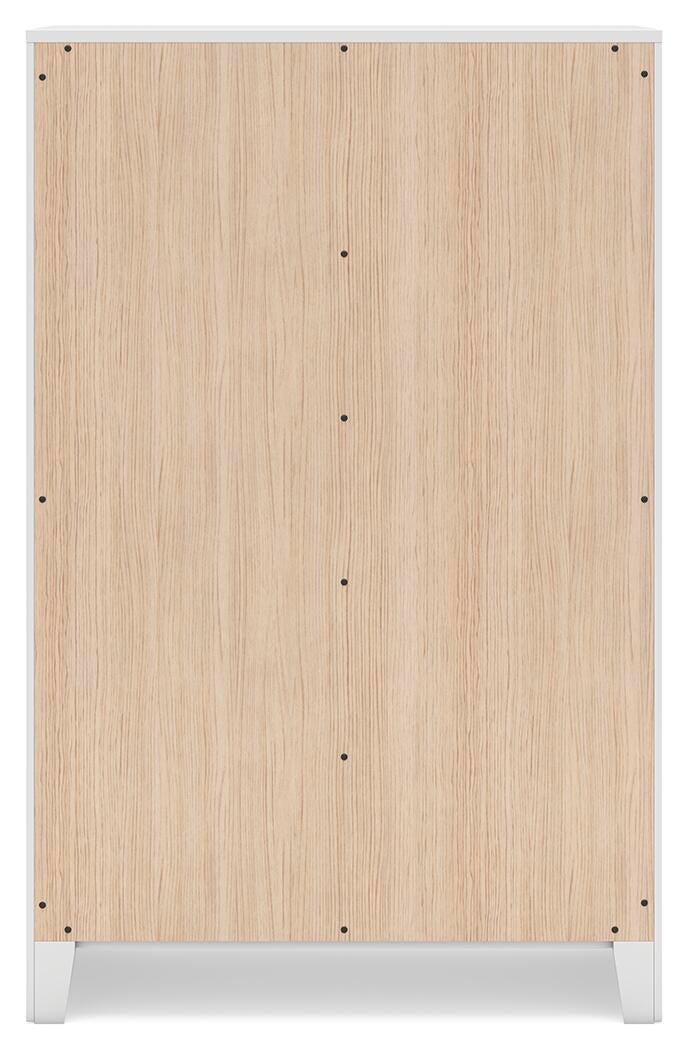 Binterglen Chest of Drawers - B427-46