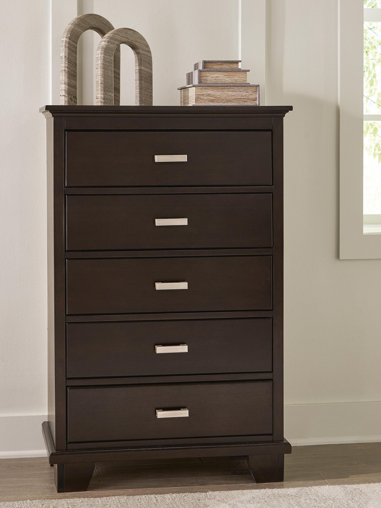 Covetown Chest of Drawers - B441-46