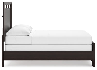 Covetown Full Panel Bed, Dresser and Mirror - B441B5