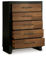 Kraeburn Chest of Drawers - B496-46