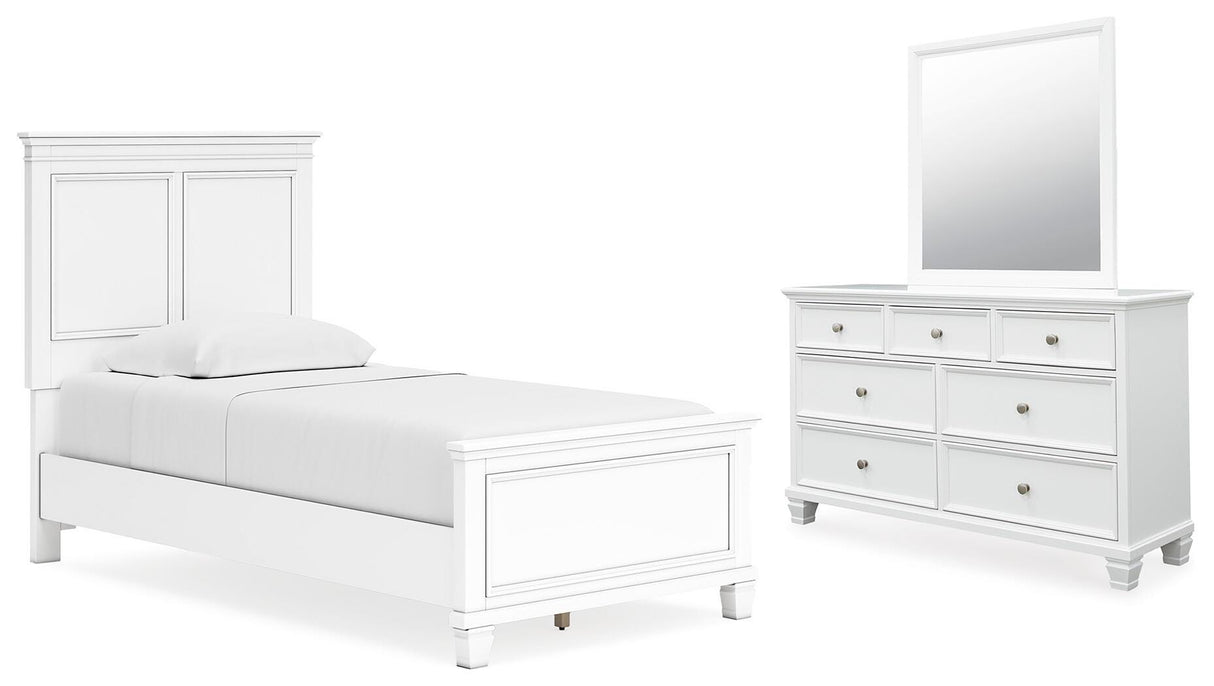 Fortman Twin Panel Bed, Dresser and Mirror - B680B7