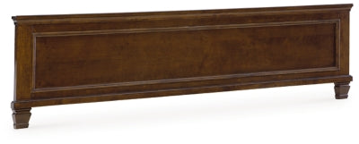 Danabrin King/California King Panel Footboard - B685-56