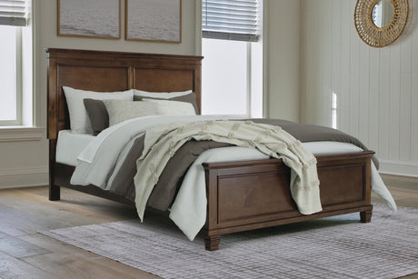 Danabrin Queen Panel Bed - B685B2