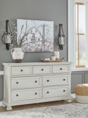 Robbinsdale Queen Panel Bed, Dresser, Chest and 2 Nightstands - B742B35
