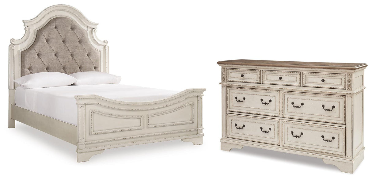 Realyn Queen Panel Bed and Dresser - B743B72
