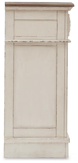 Realyn King Upholstered Panel Bed and Dresser - B743B38