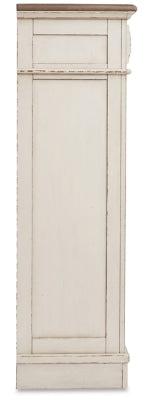Realyn Queen Upholstered Sleigh Bed and Chest - B743B29