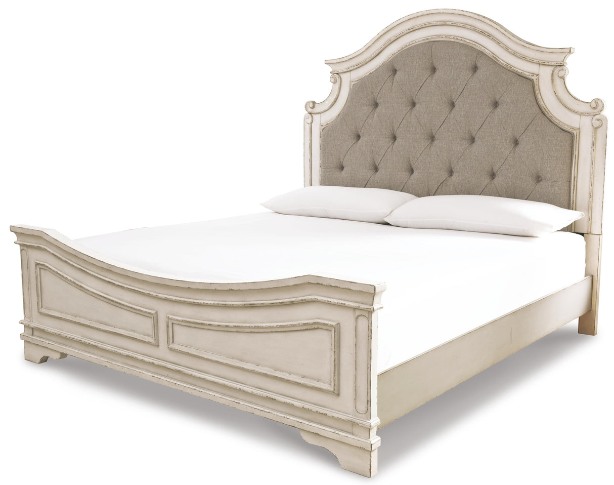 Realyn King Bed with Mirrored Dresser and Nightstand - B743B23