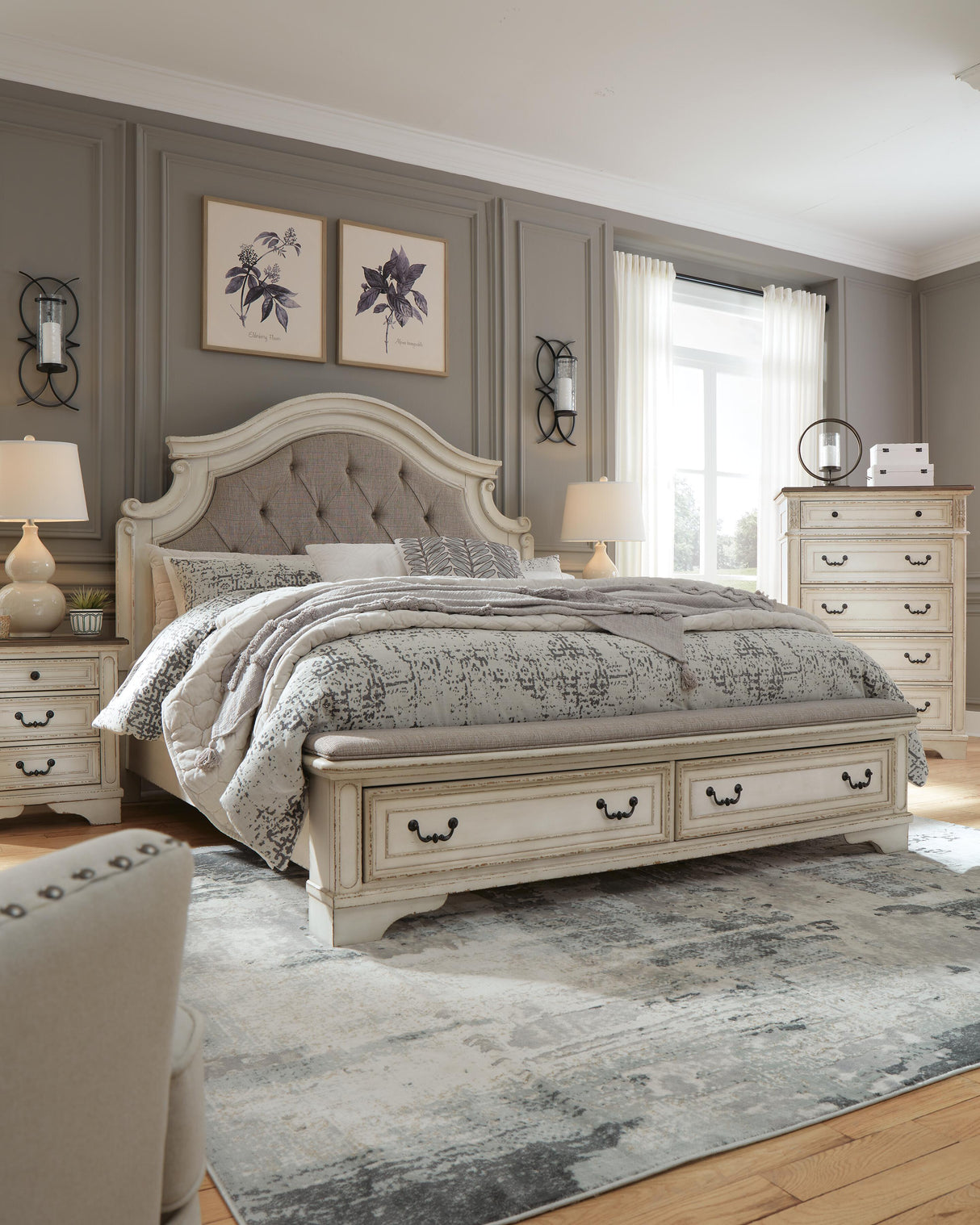 Realyn King Upholstered Storage Bed - B743B20