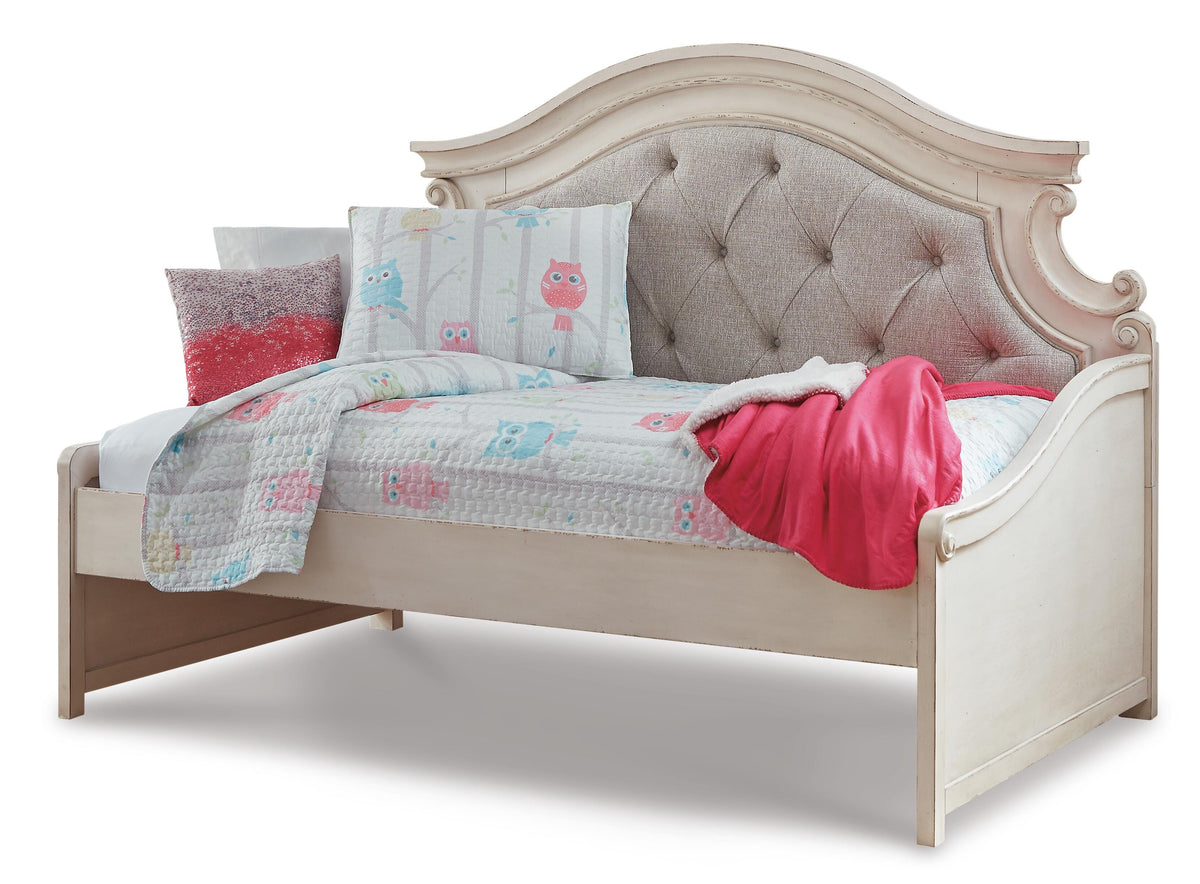 Realyn Twin Daybed with 1 Large Storage Drawer - B743B15