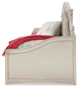 Realyn Twin Daybed with 1 Large Storage Drawer - B743B15