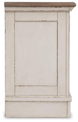 Realyn Dresser and 2 Nightstands - B743B39