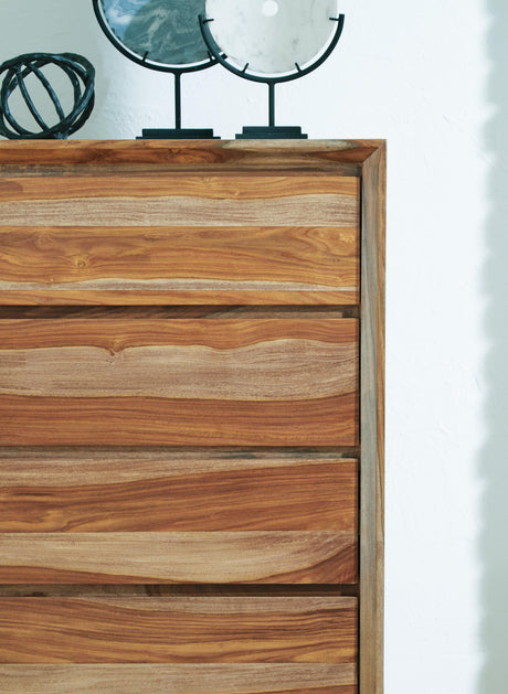 Dressonni Chest of Drawers - B790-46