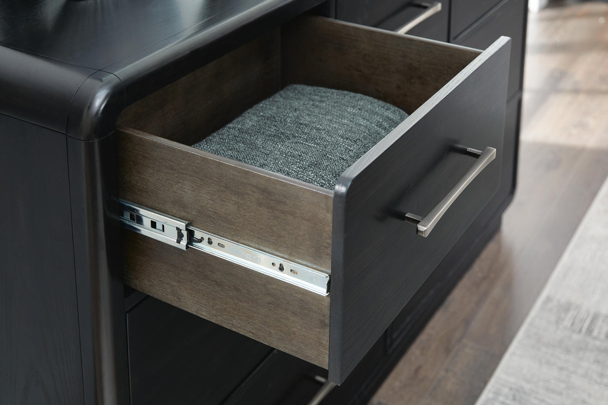 Rowanbeck Dresser - B821-31