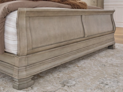 Lexorne King Sleigh Bed - B924B4
