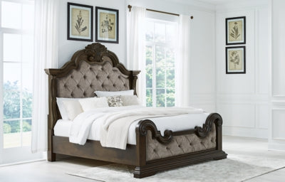 Maylee California King Upholstered Bed - B947B5
