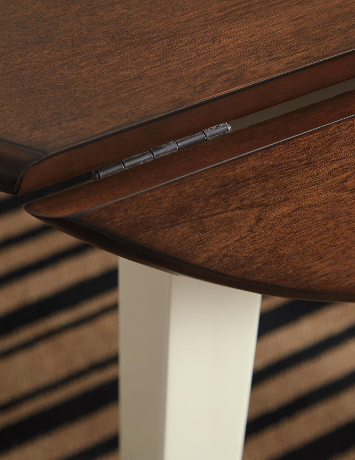 Woodanville Dining Drop Leaf Table - D335-15