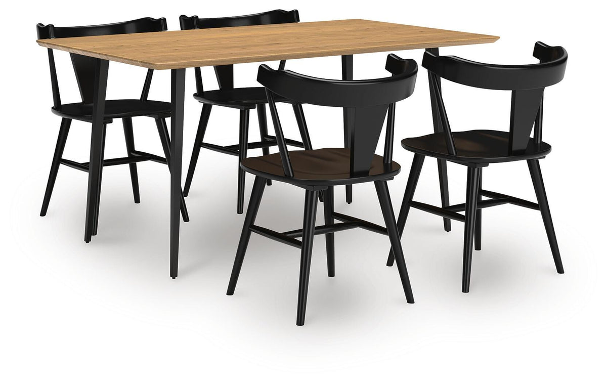 Gretlynn Dining Table and 4 Chairs - D501D3