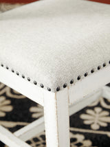 Valebeck Dining Chair (Set of 2) - D546-01X2