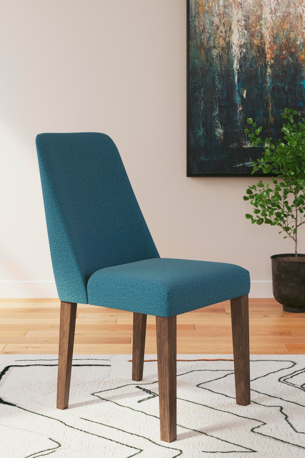 Lyncott Dining Table and 4 Chairs - D615D10