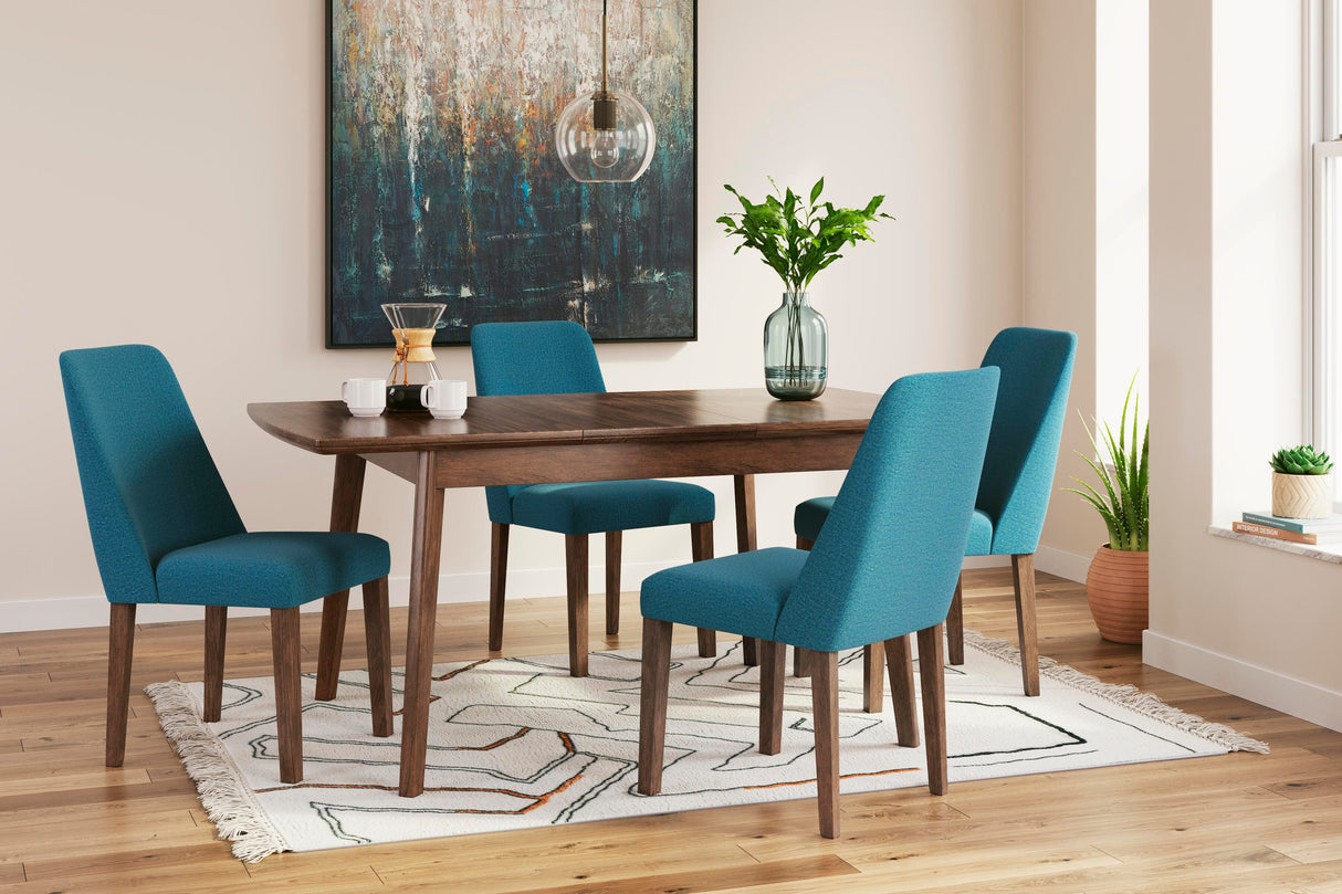 Lyncott Extension Dining Table and 4 Chairs - D615D9