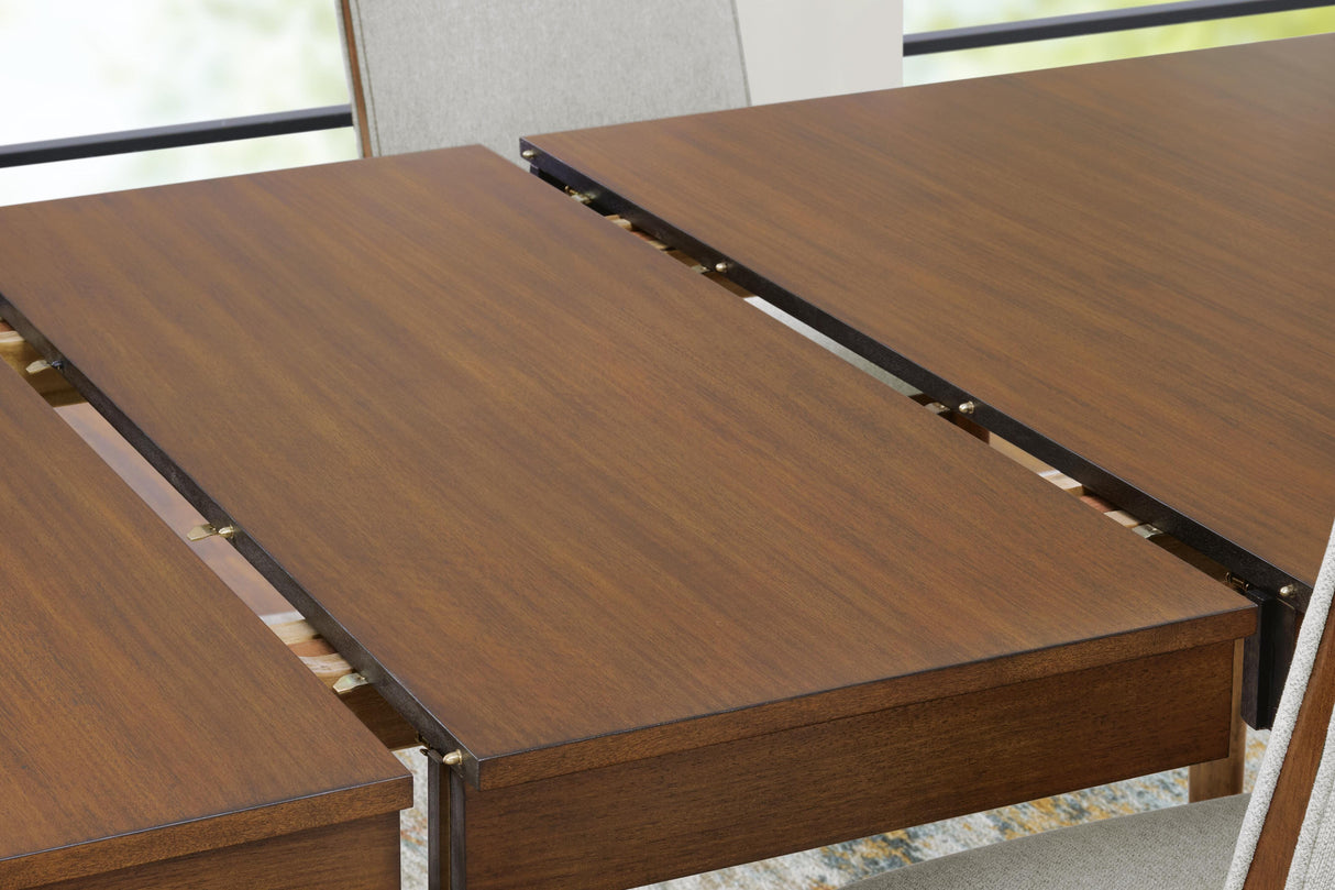 Lyncott Extension Dining Table and 4 Chairs - D615D25