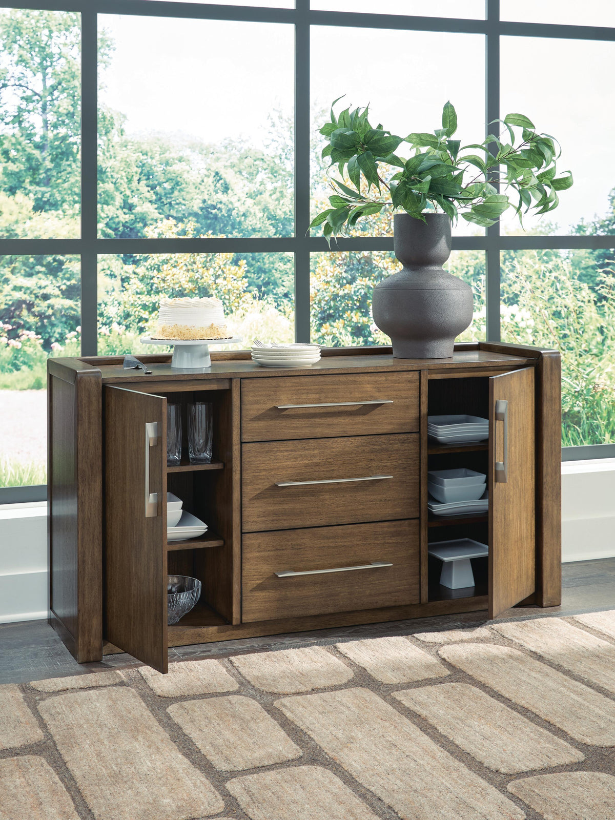 Marxmore Dining Server - D863-60