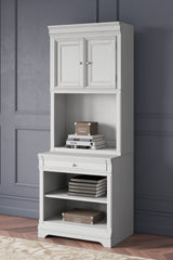 Kanwyn Bookcase - H777H7
