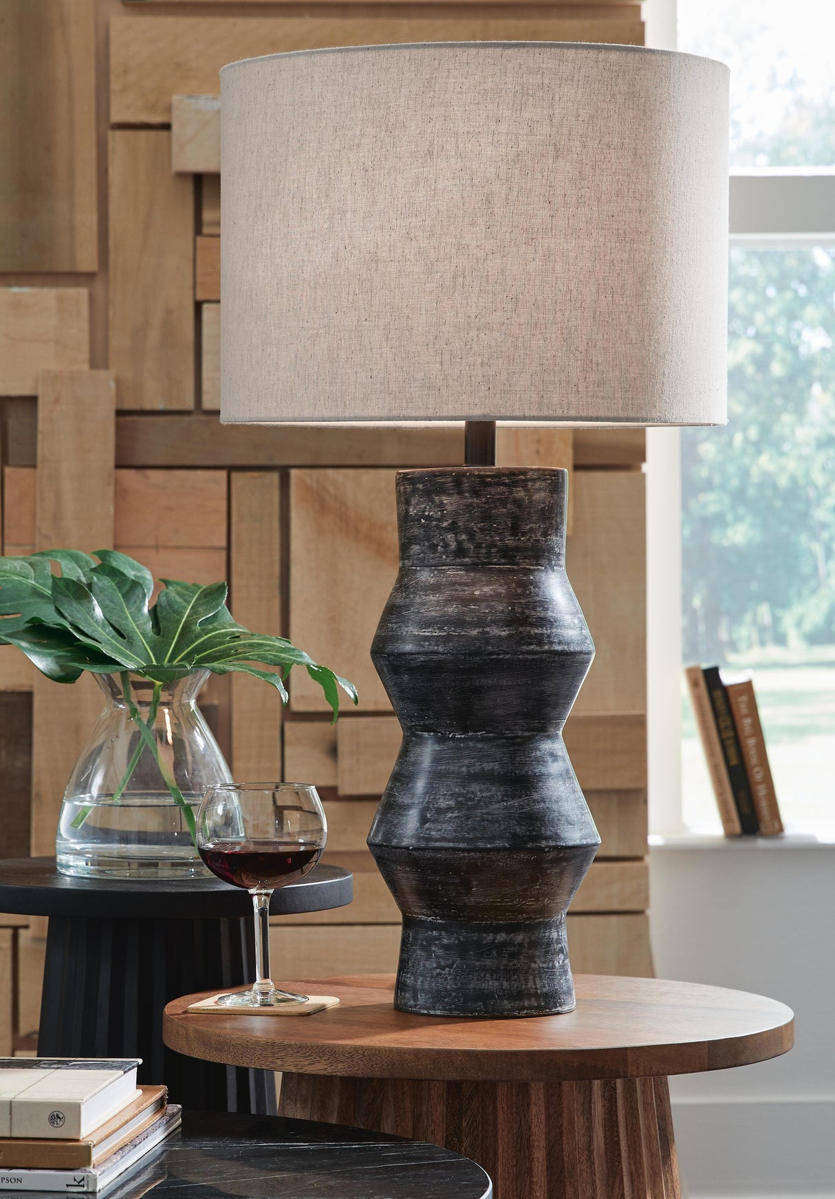 Kerbert 2-Piece Lamp Set - L100824X2