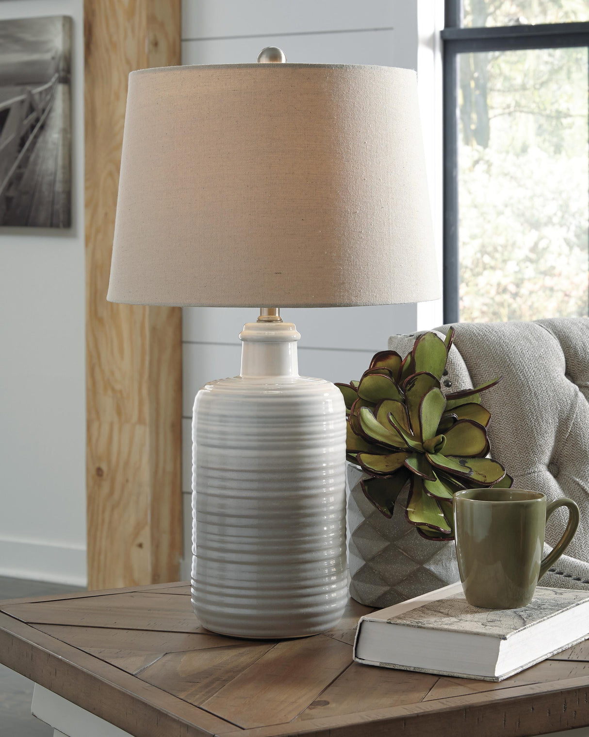 Marnina Table Lamp (Set of 2) - L121854