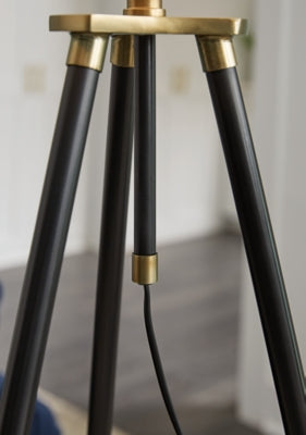 Cashner Floor Lamp - L206101