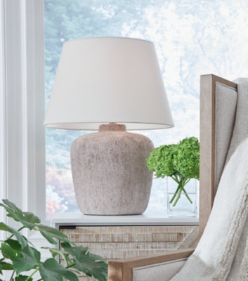 Danry Table Lamp (Set of 2) - L207454X2