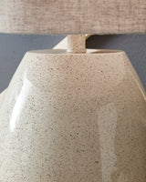 Linas Table Lamp - L207594