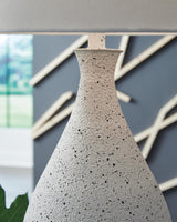 Wyattford Table Lamp - L207614
