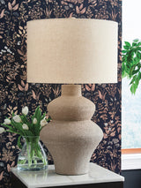 Jossleigh Table Lamp - L207624