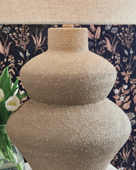 Jossleigh Table Lamp - L207624