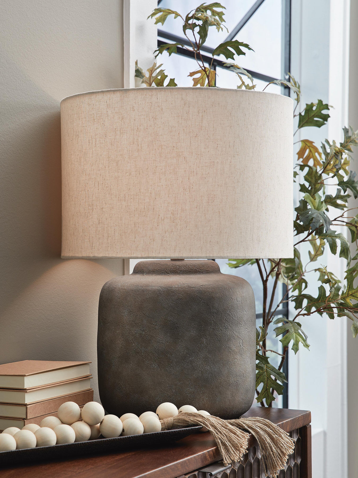 Zandophen Table Lamp - L207654