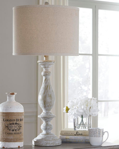 Bernadate Table Lamp (Set of 2) - L235344